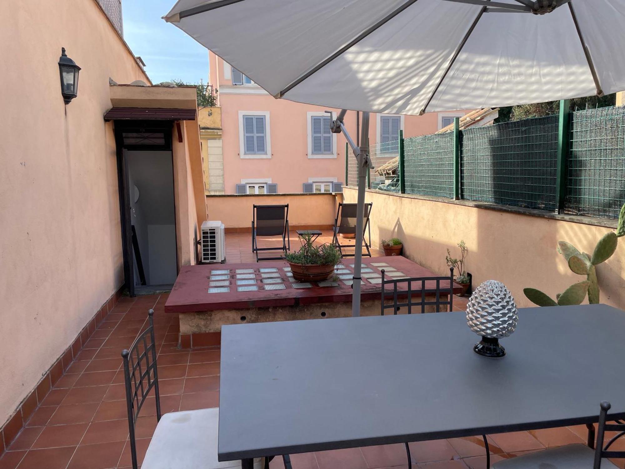 Apartment A Romantic Terrace In Colosseum Rome