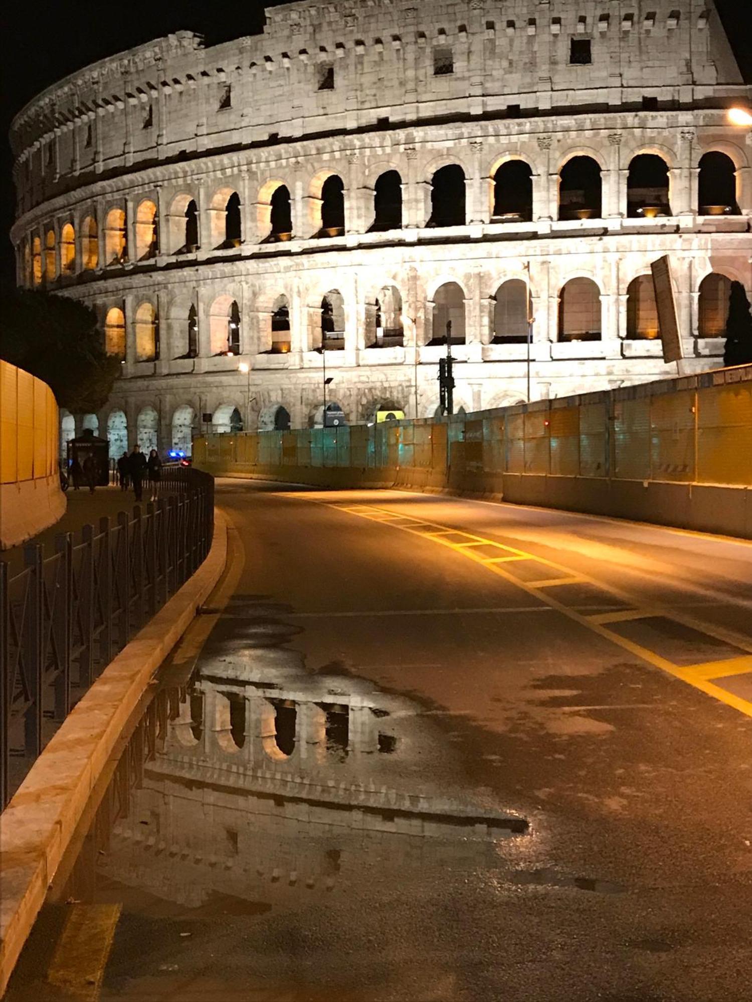 A Romantic Terrace In Colosseum *